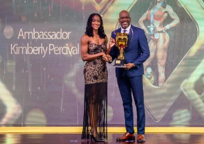 kimberlywithtrophy-033a1eb1.webp