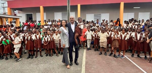 Pm-Browne-and-Christine-at-Villa-Primary-scaled-e1745602185839.jpg
