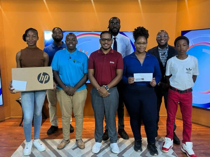 Winners-and-sponsors-along-with-NYVC-President-Jahmaal-Frederick.jpg