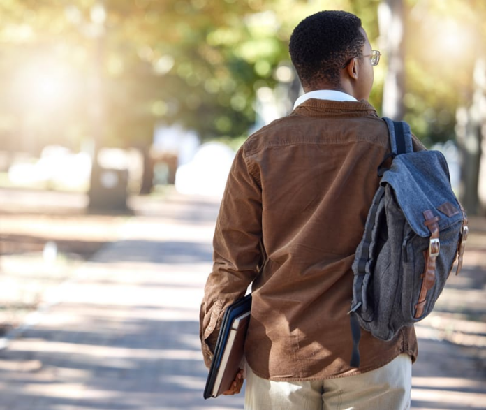 College-Students_Deisgned-by-Freepik_Rsz.png