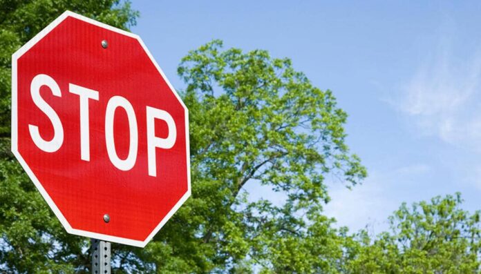 STOP.jpg