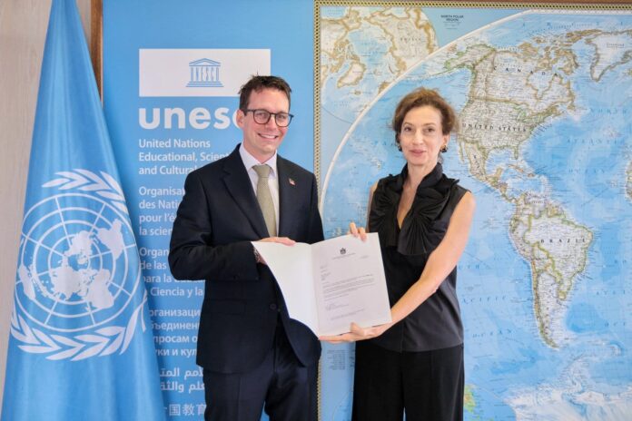 Timothee-BAUER-and-Audrey-Azoulay-Antigua-and-Barbuda-credential-ceremony-to-UNESCO-1.jpg