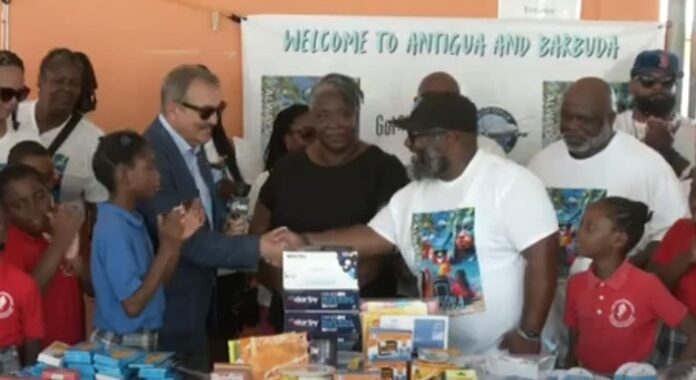 Screenshot_14-10-2025_111621_abstvradio.com_.jpeg