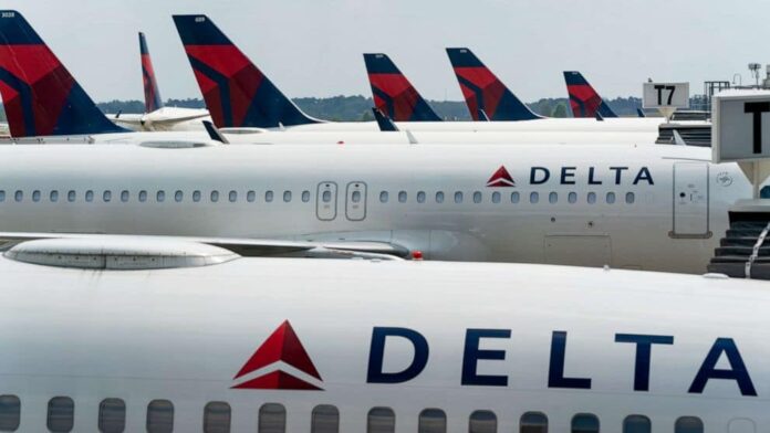 delta-airlines-flight-diverted-01-gty-llr-210612_1623507763694_hpMain_16x9_992.jpg