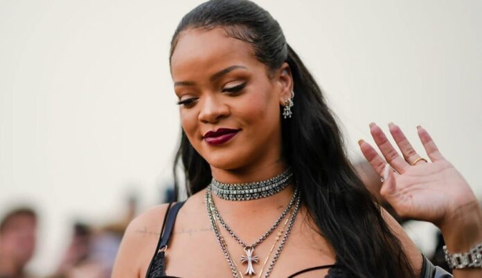 Rihanna-riri.jpeg