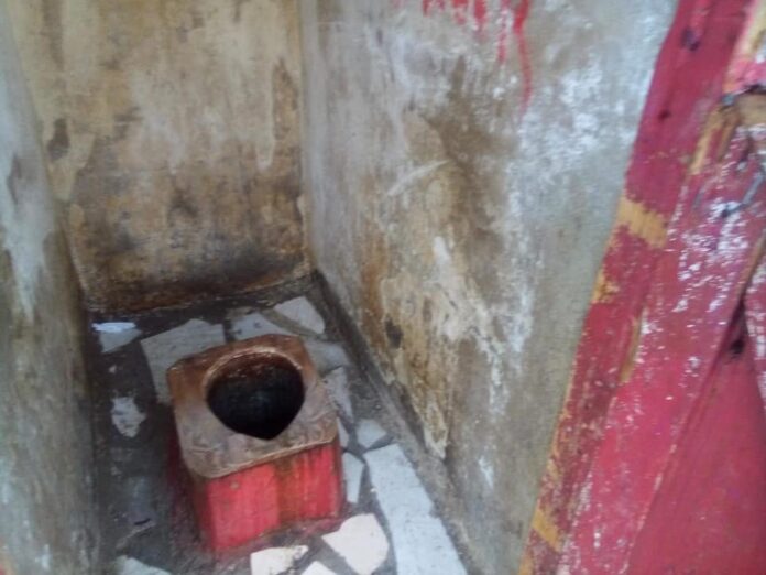 Toilet.jpeg